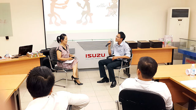 Kỹ năng bán hàng & chăm sóc Khách Hàng chuyên nghiệp - ISUZU (29 & 30.09.2014)